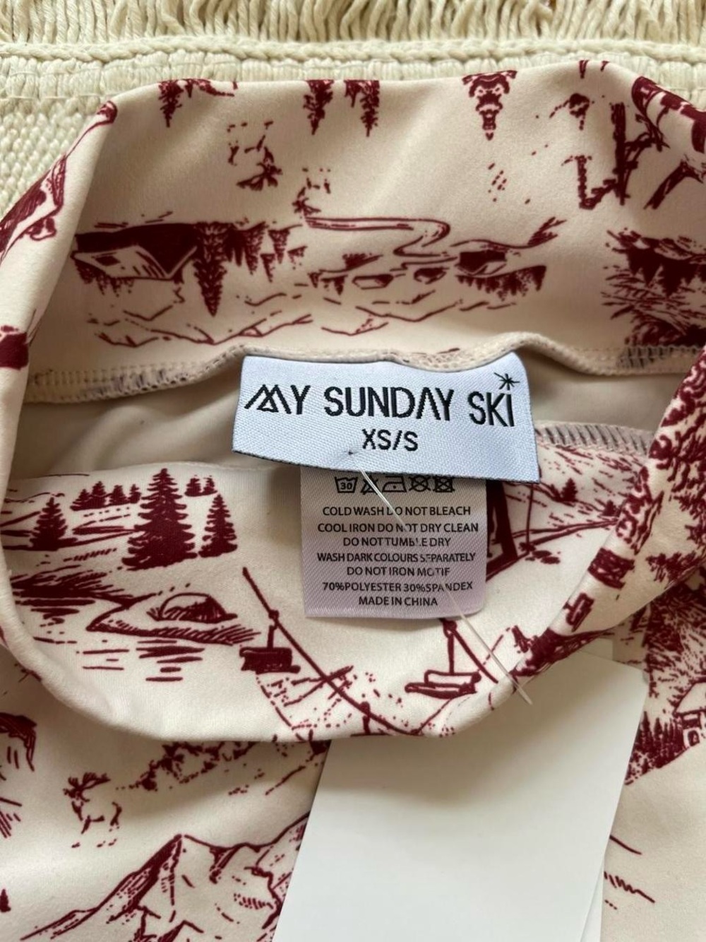 My Sunday Ski TOILE DE JOUY BASE LAYER SET In Cabernet Ski Base Layer NWT - Picture 6 of 8